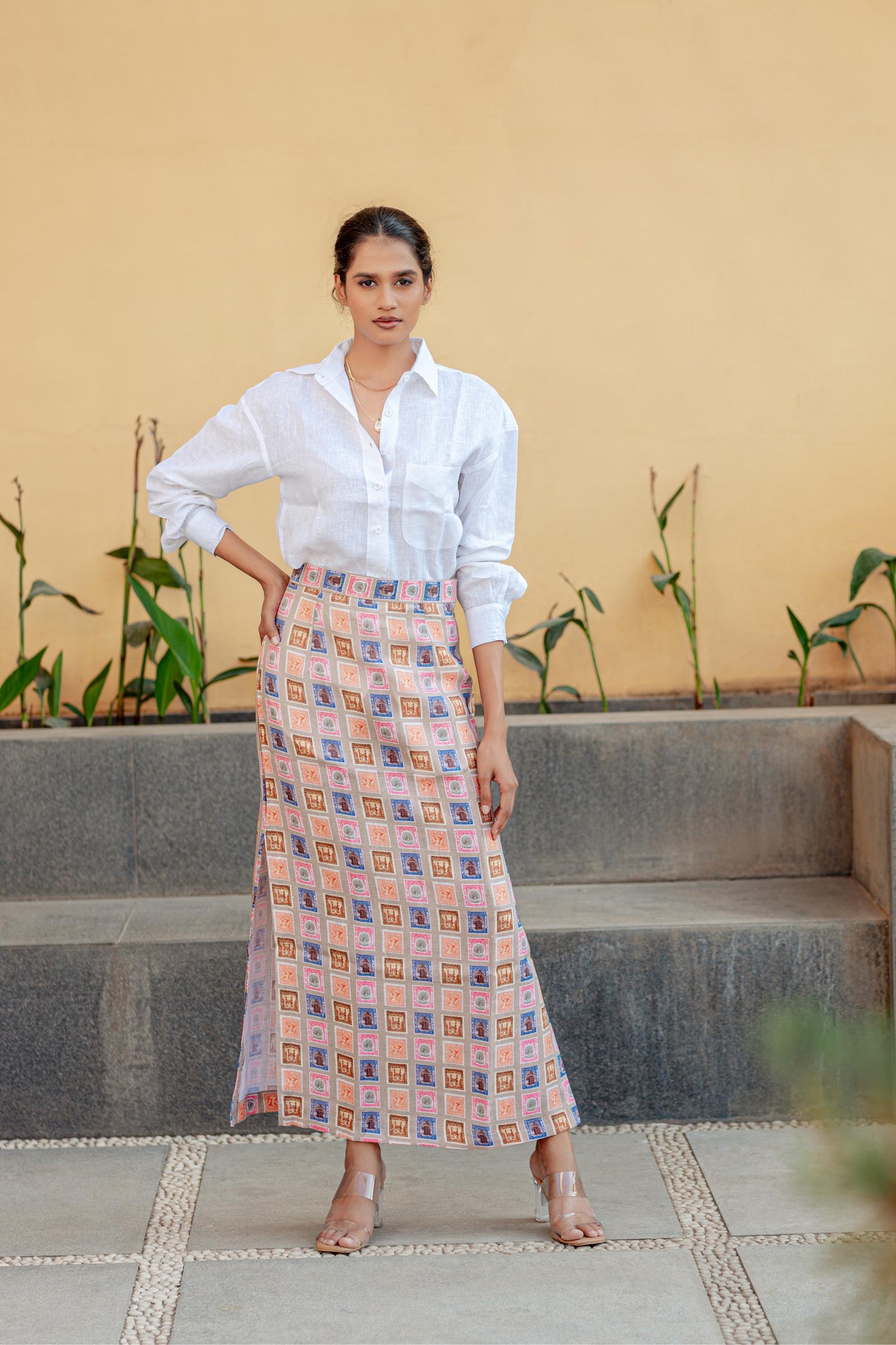 Stamp Slit Skirt