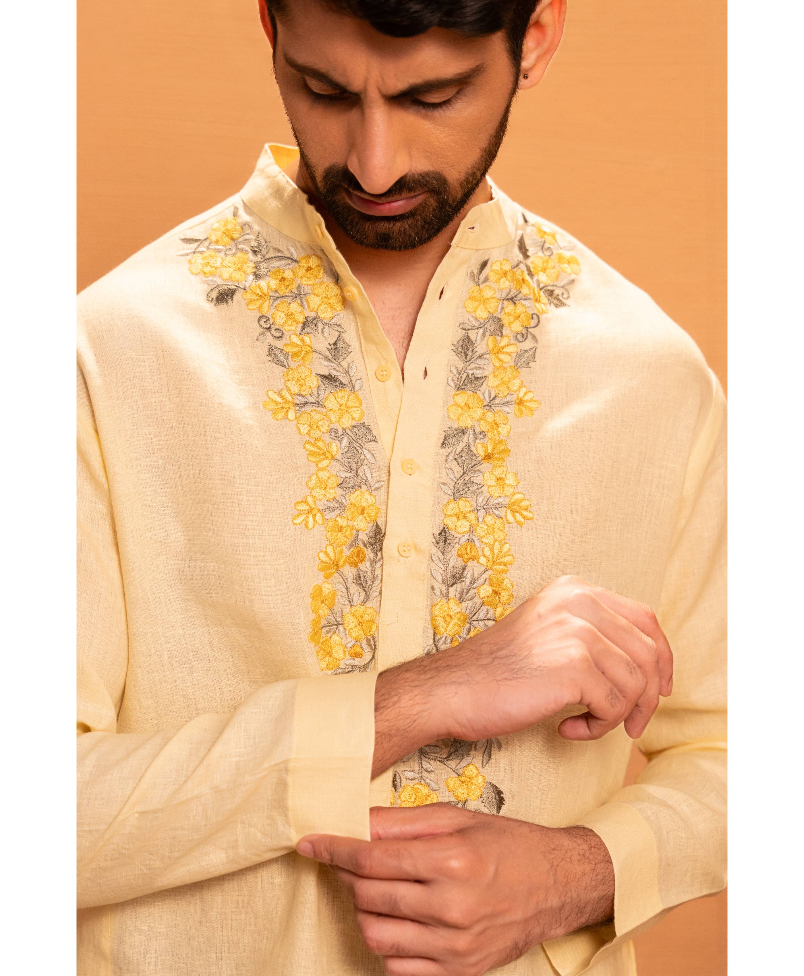 Vaan Stand Collar Kurta